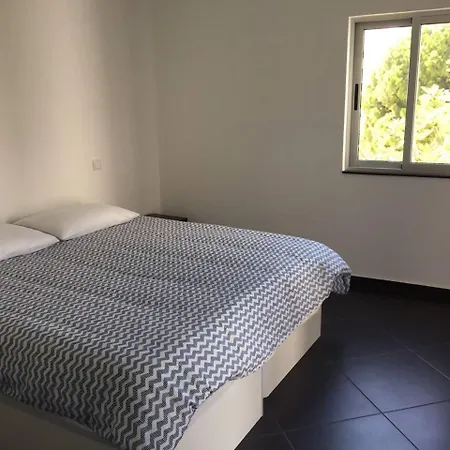 アパート Casa Com 3 Suites, Jacuzzi , En アルブフェイラ