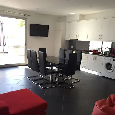 Casa Com 3 Jacuzzi Em * Albufeira